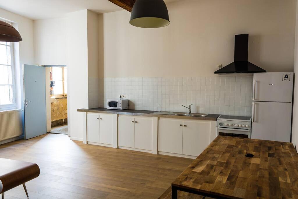 Apartment In Hyper Center - 3 Bedrooms Arles Eksteriør billede